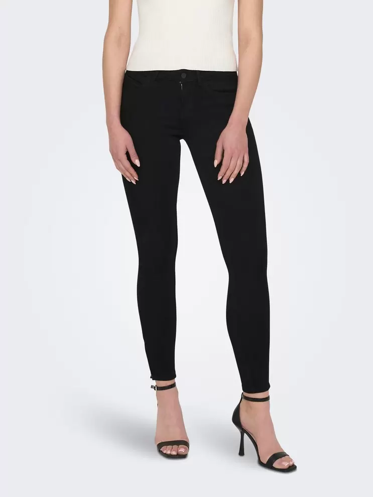 Oferta de ONLKENDELL Cintura media Corte skinny Vaqueros por 34,99€ en ONLY