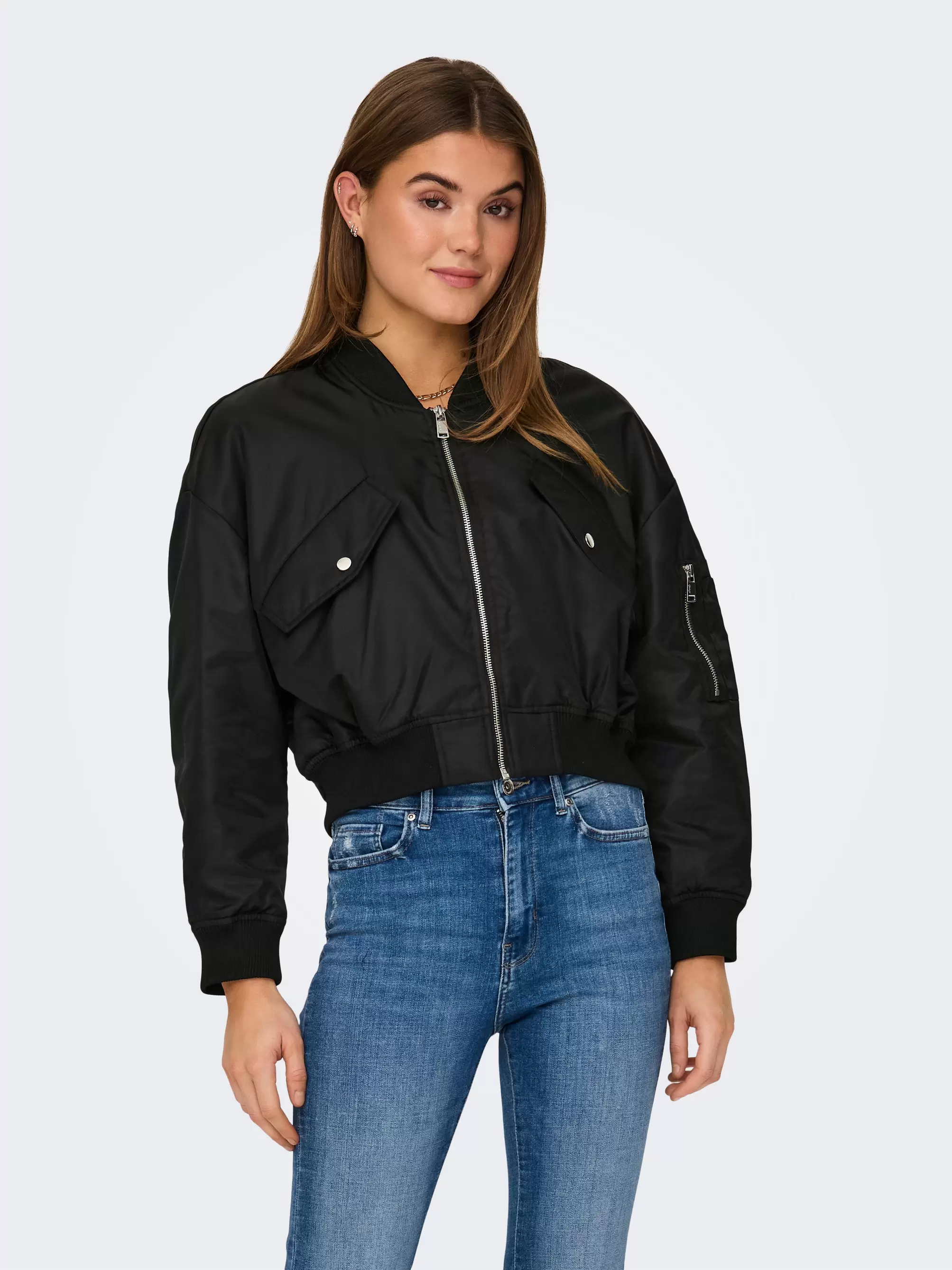 Oferta de ONLSVEA Chaqueta bomber por 59,99€ en ONLY