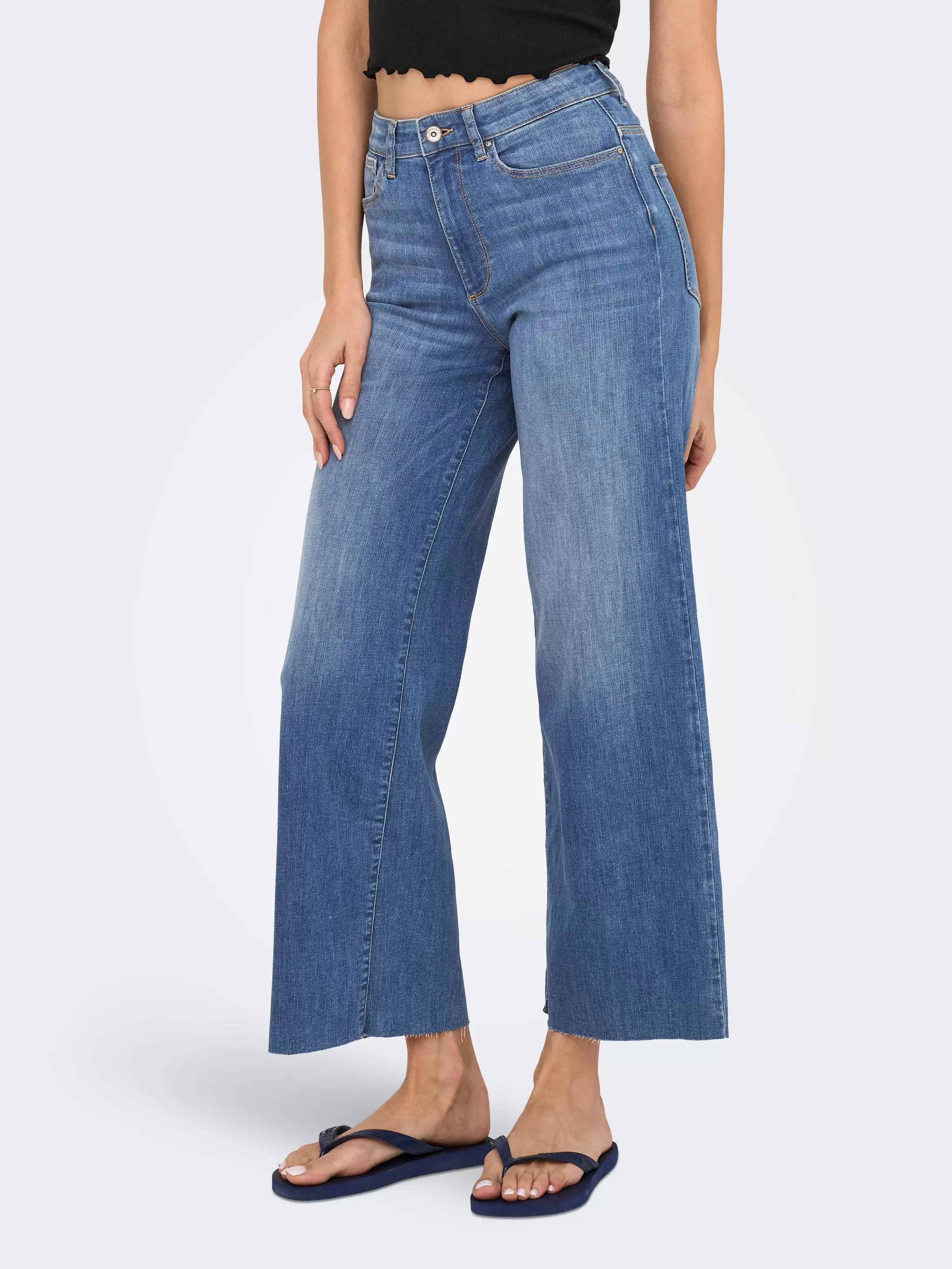 Oferta de ONLANN-MADISON Cintura alta Corte cropped Vaqueros por 39,99€ en ONLY
