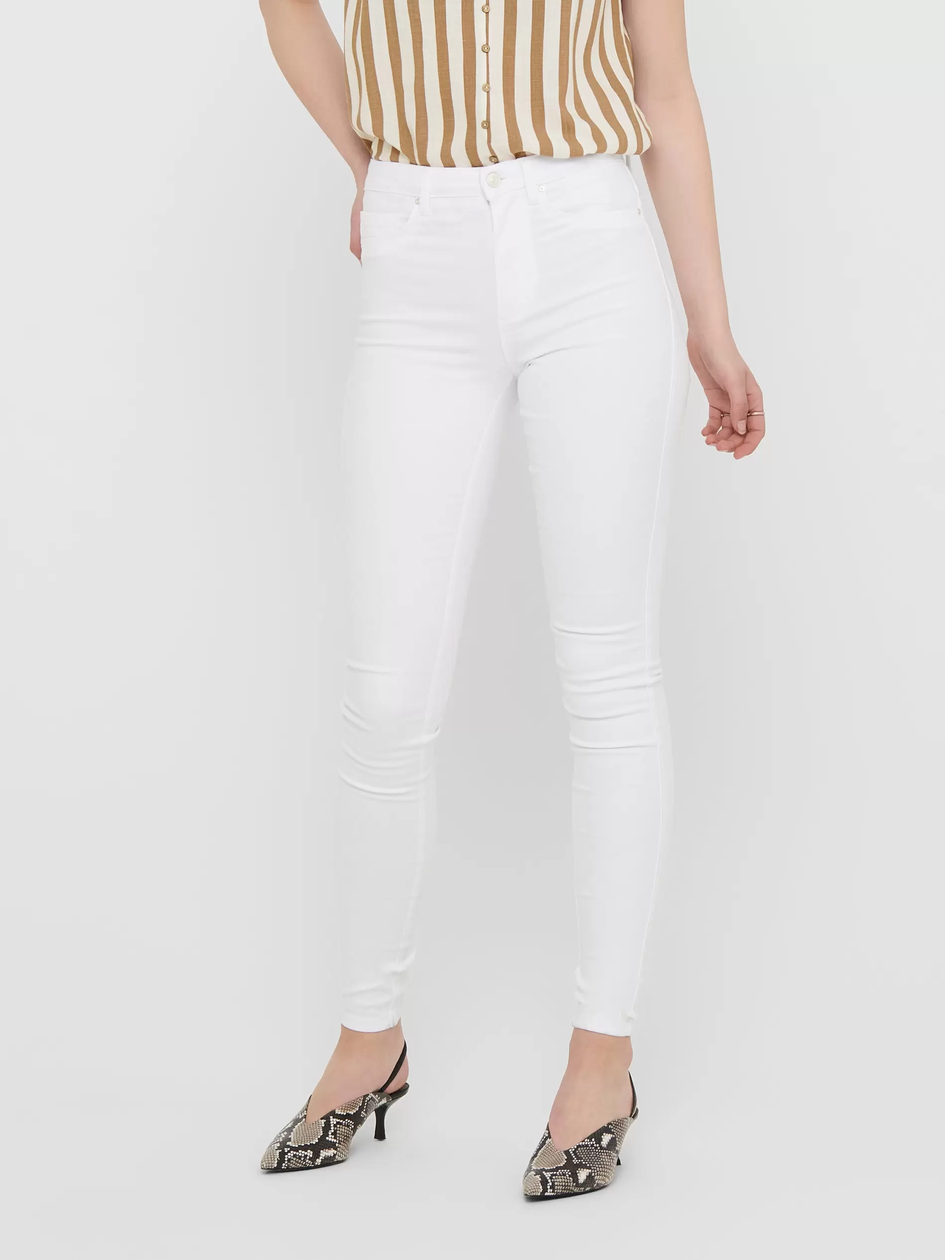 Oferta de ONLROYAL Cintura alta Corte skinny Vaqueros por 34,99€ en ONLY