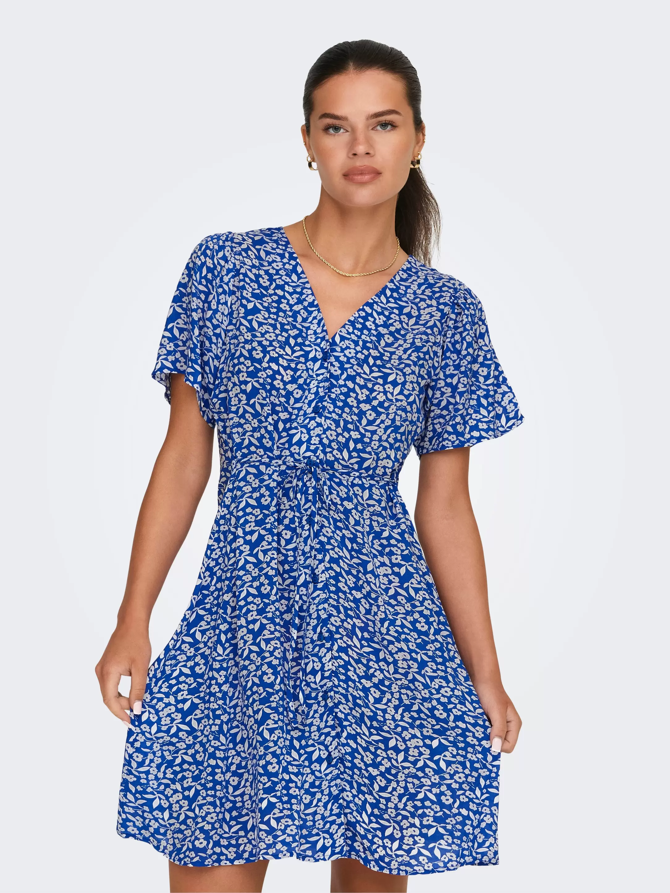 Oferta de ONLEVIDA Vestido corto por 29,99€ en ONLY