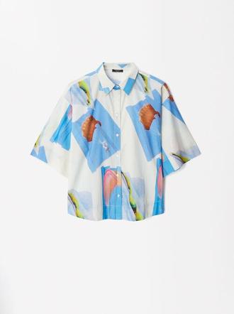 Oferta de Short Sleeve Printed Shirt por 23,99€ en Parfois
