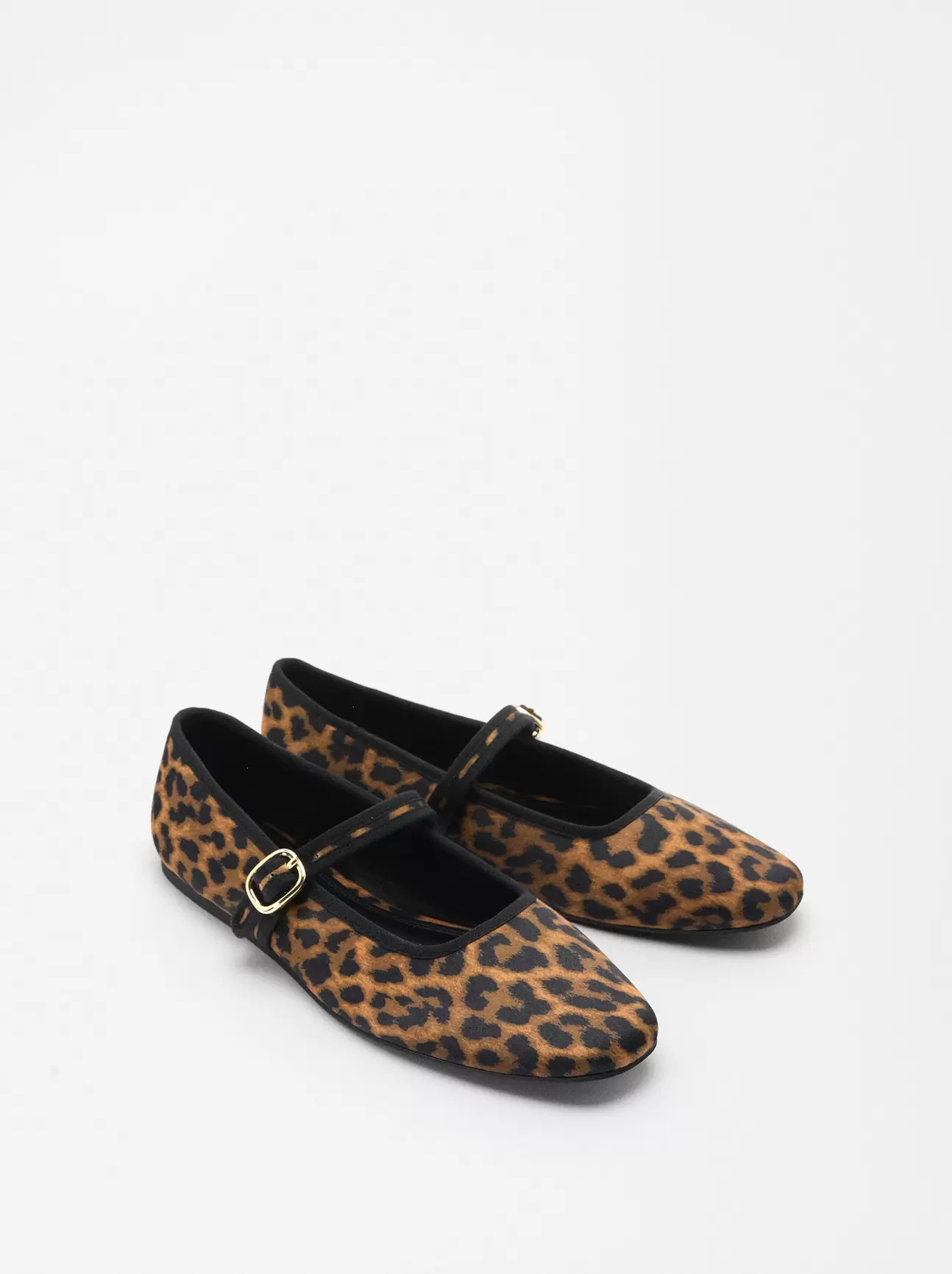 Oferta de Leopard Print Ballerinas por 25,99€ en Parfois