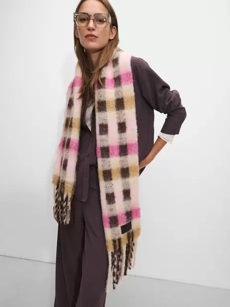 Oferta de Printed Scarf With Fringing por 19,99€ en Parfois