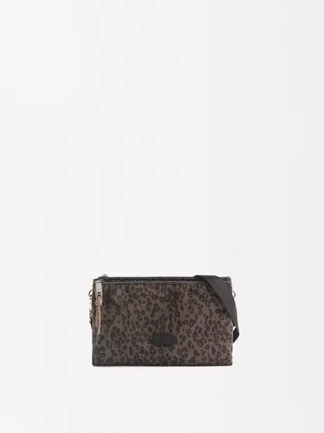 Oferta de Nylon Crossbody Bag por 19,99€ en Parfois