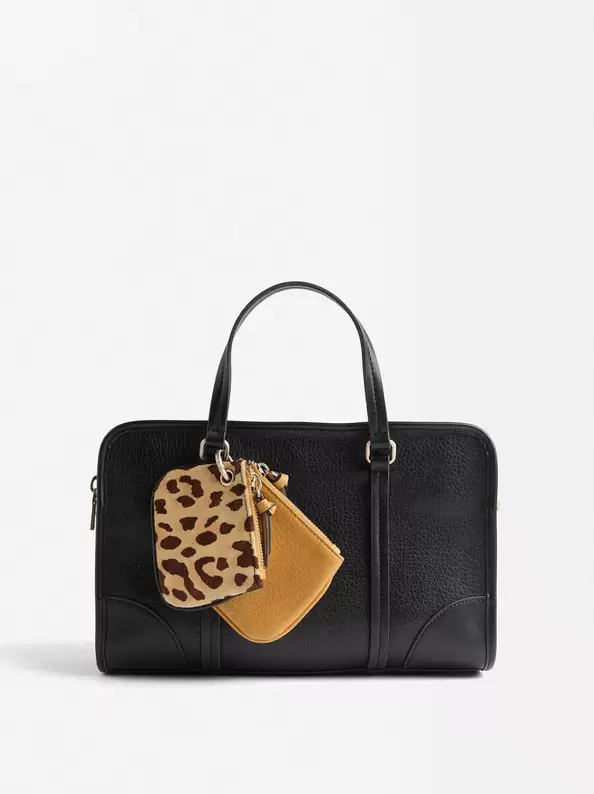 Oferta de Tote Bag With Double Closure And Leopard Print Leather Detail por 32,99€ en Parfois