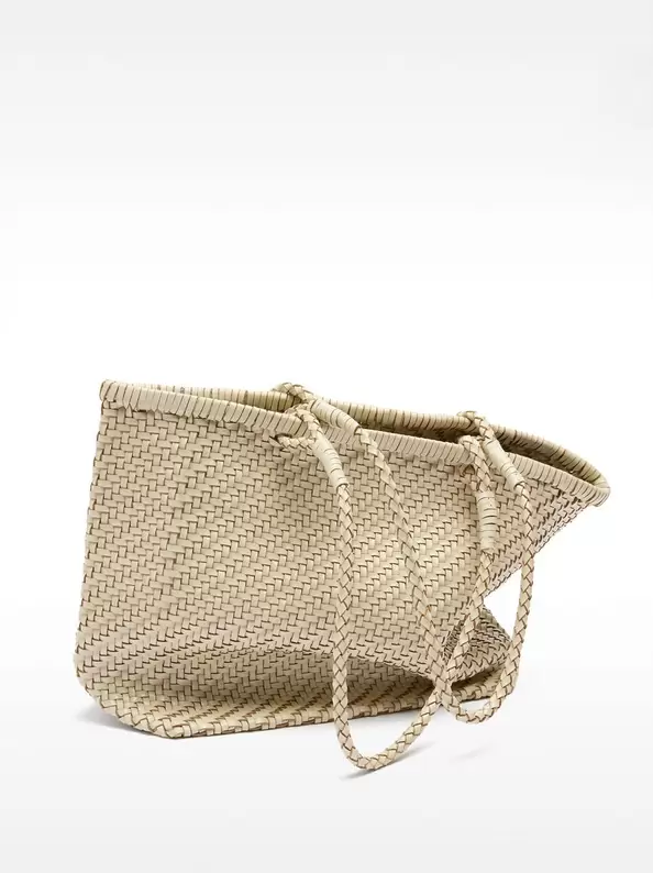 Oferta de Woven leather shopper bag por 99,99€ en Parfois