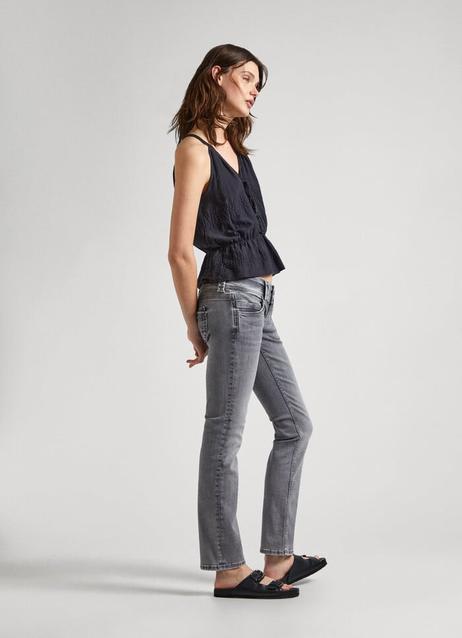 Oferta de LOW-RISE SLIM FIT JEANS - VENUS por 99€ en Pepe Jeans