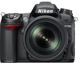 Oferta de Nikon D7000 Kit + AF-S DX 18-105 mm VR por 428,95€ en Phone House