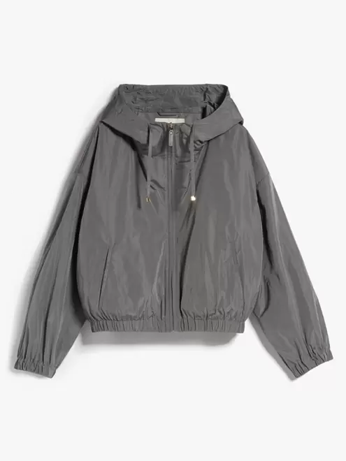 Oferta de Parka corta de tafetán impermeable por 489€ en MaxMara