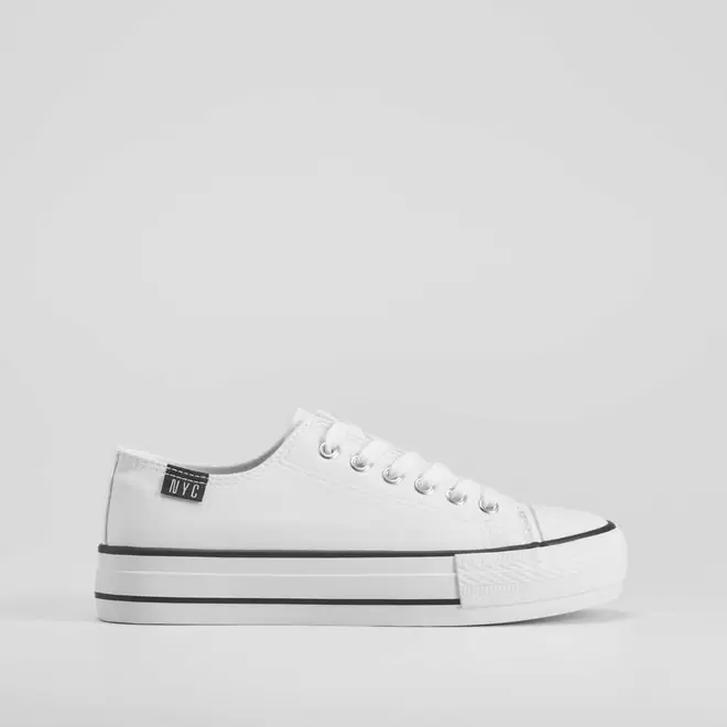 Oferta de Zapatilla plataforma blanca NYC por 22,99€ en Merkal