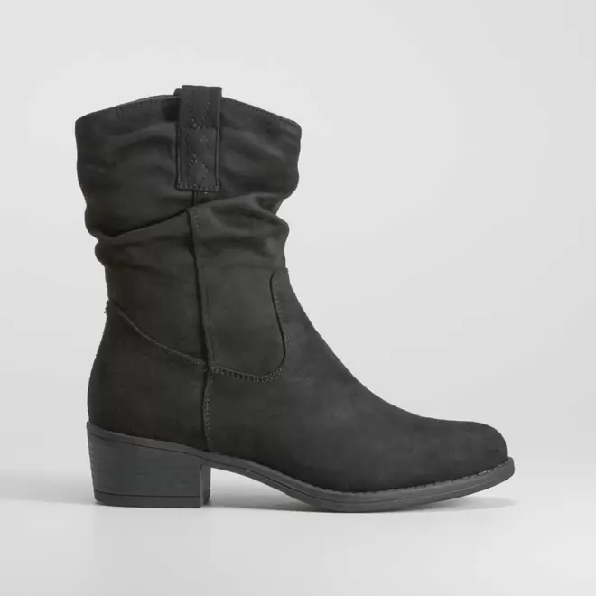 Oferta de Bota campera negro PICCOLA PIU por 29,99€ en Merkal