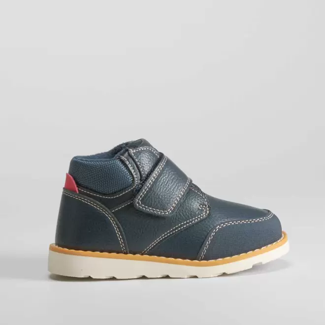 Oferta de Botín casual velcro ancho SEVEN FIVE por 27,99€ en Merkal