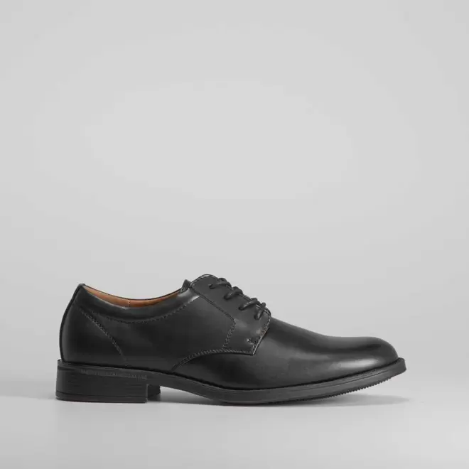 Oferta de Zapato vestir  MR HANSEN por 35,99€ en Merkal