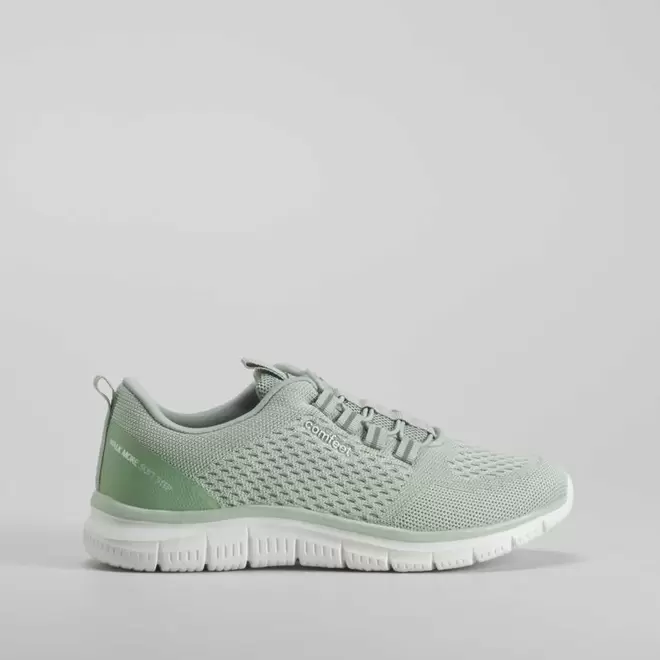 Oferta de Deportiva casual verde COMFEET por 35,99€ en Merkal