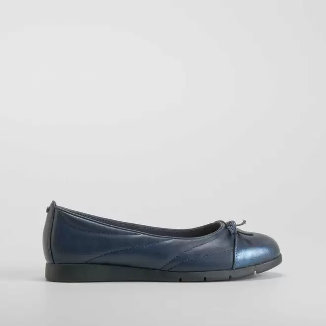 Oferta de Bailarina azul marino COMFEET por 35,99€ en Merkal