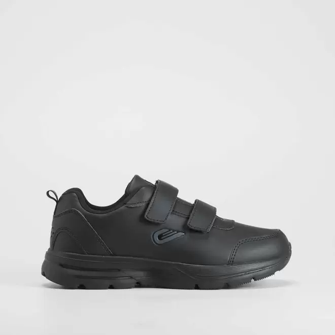 Oferta de Zapatilla deportiva UTWO LITE MOVE por 17,99€ en Merkal