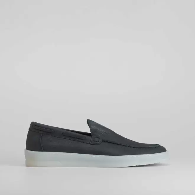 Oferta de Mocasín casual pasados piel FOSCO por 34,99€ en Merkal