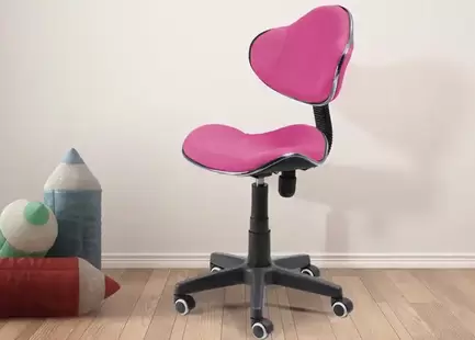 Oferta de Silla de escritorio modelo Vallvidrera por 79€ en Mobiprix