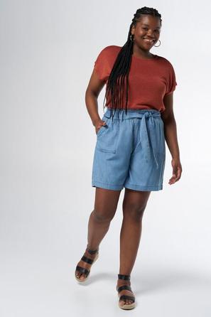 Oferta de Shorts paperbag con aspecto de denim por 34,99€ en MS Mode