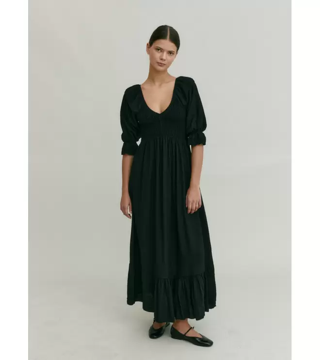 Oferta de VESTIDO LARGO TEXTURA por 27,99€ en Mulaya