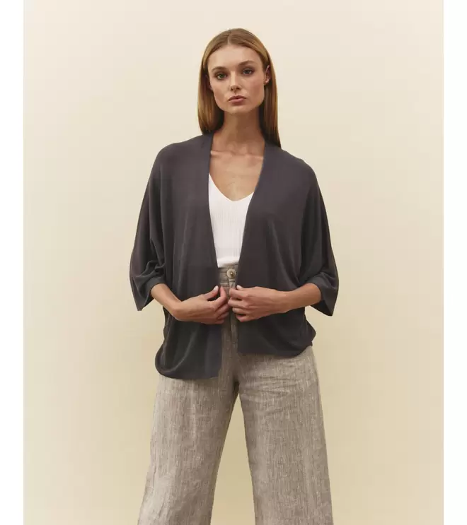 Oferta de KIMONO PUNTO BASIC por 15,95€ en Mulaya