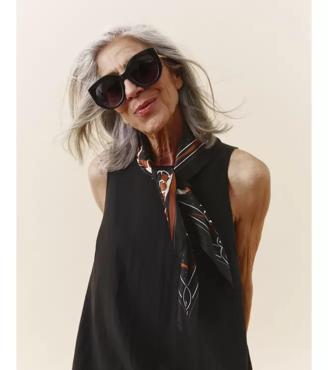 Oferta de GAFAS SOL CUADRADAS por 15,95€ en Mulaya