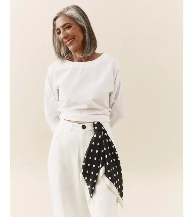 Oferta de PAÑUELO ESTAMPADO LUNARES por 3,95€ en Mulaya
