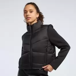 Oferta de Quilted jacket with stand-up collar por 19,99€ en New Yorker