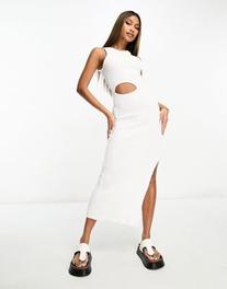 Oferta de Vestido midi blanco con detalle de abertura de punto de ASOS DESIGN por 31,99€ en Asos