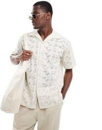 Oferta de Camisa blanca de corte cuadrado de encaje de Jack & Jones por 40,99€ en Asos