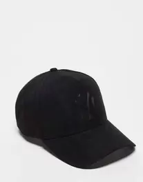 Oferta de Gorra negra estructurada con detalle de los NY Yankees de ante 9Forty de New Era por 33,99€ en Asos