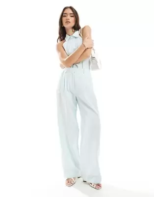 Oferta de Pantalones azules de talle bajo de mezcla de lino de ASOS DESIGN (parte de un conjunto) por 44,99€ en Asos