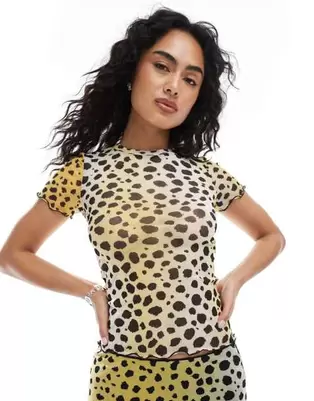 Oferta de Camiseta con estampado de dálmata de malla de JJXX (parte de un conjunto) por 17,99€ en Asos