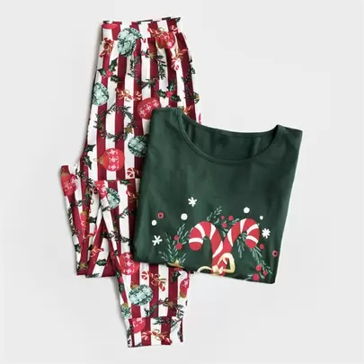 Oferta de Pijama Navideño para Mamá por 27,99€ en AVON