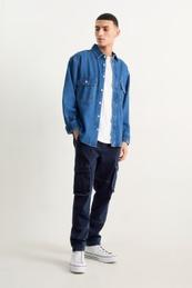 Oferta de Cargo jeans - tapered fit - jog denim - LYCRA® por 39,99€ en C&A