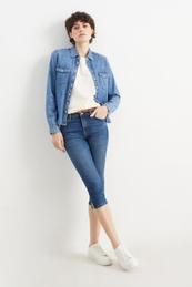 Oferta de Capri jeans con cinturón - mid waist - LYCRA® por 39,99€ en C&A