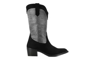 Oferta de Botas camperas IRVING por 129€ en Casas