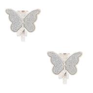 Oferta de Silver Butterfly Clip On Earrings por 3,2€ en Claire's