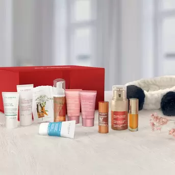 Oferta de Beauty Box Multi-Active (+30 años) por 153€ en Clarins