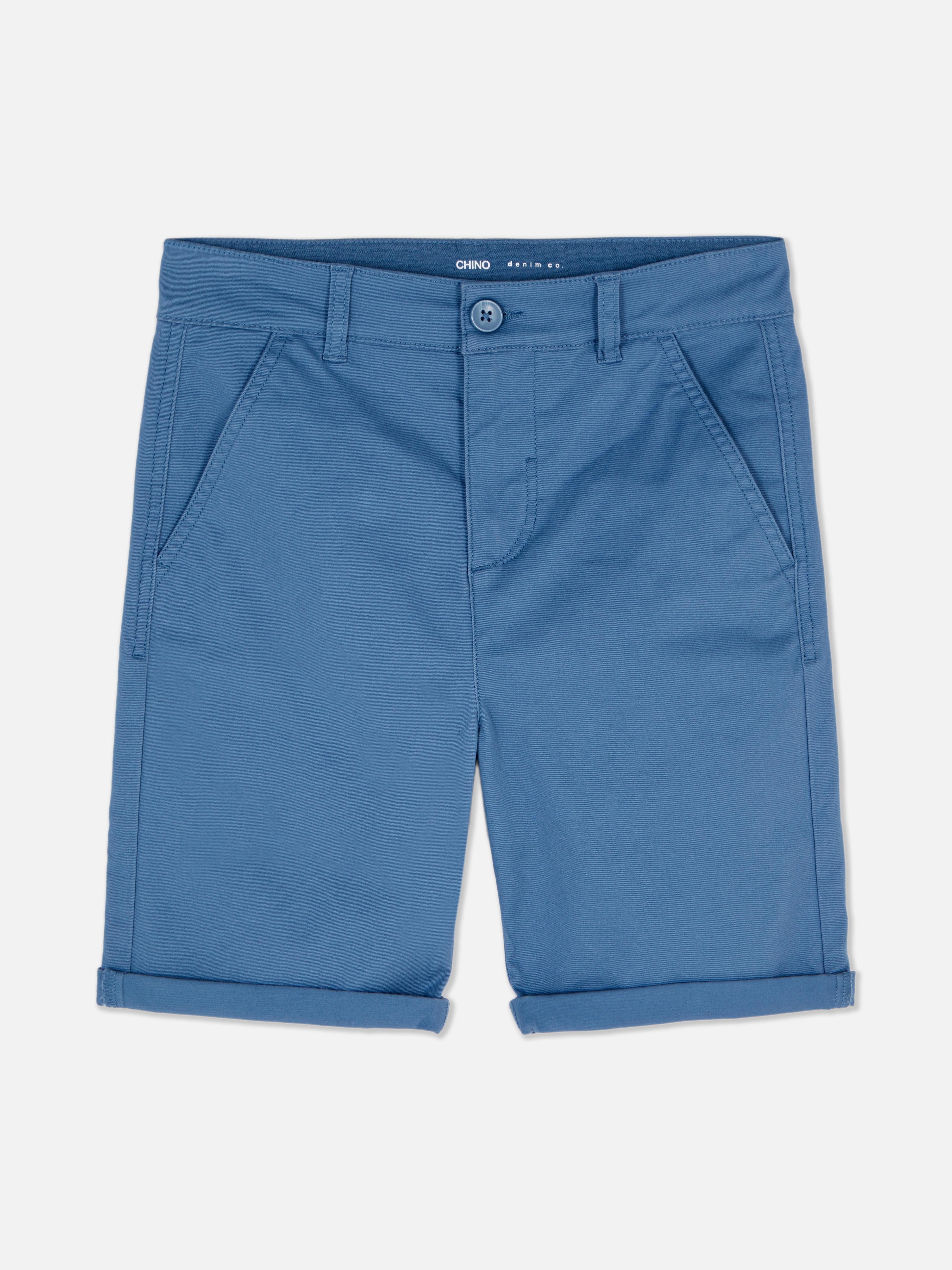 Oferta de Pantalones cortos chinos por 8€ en Primark