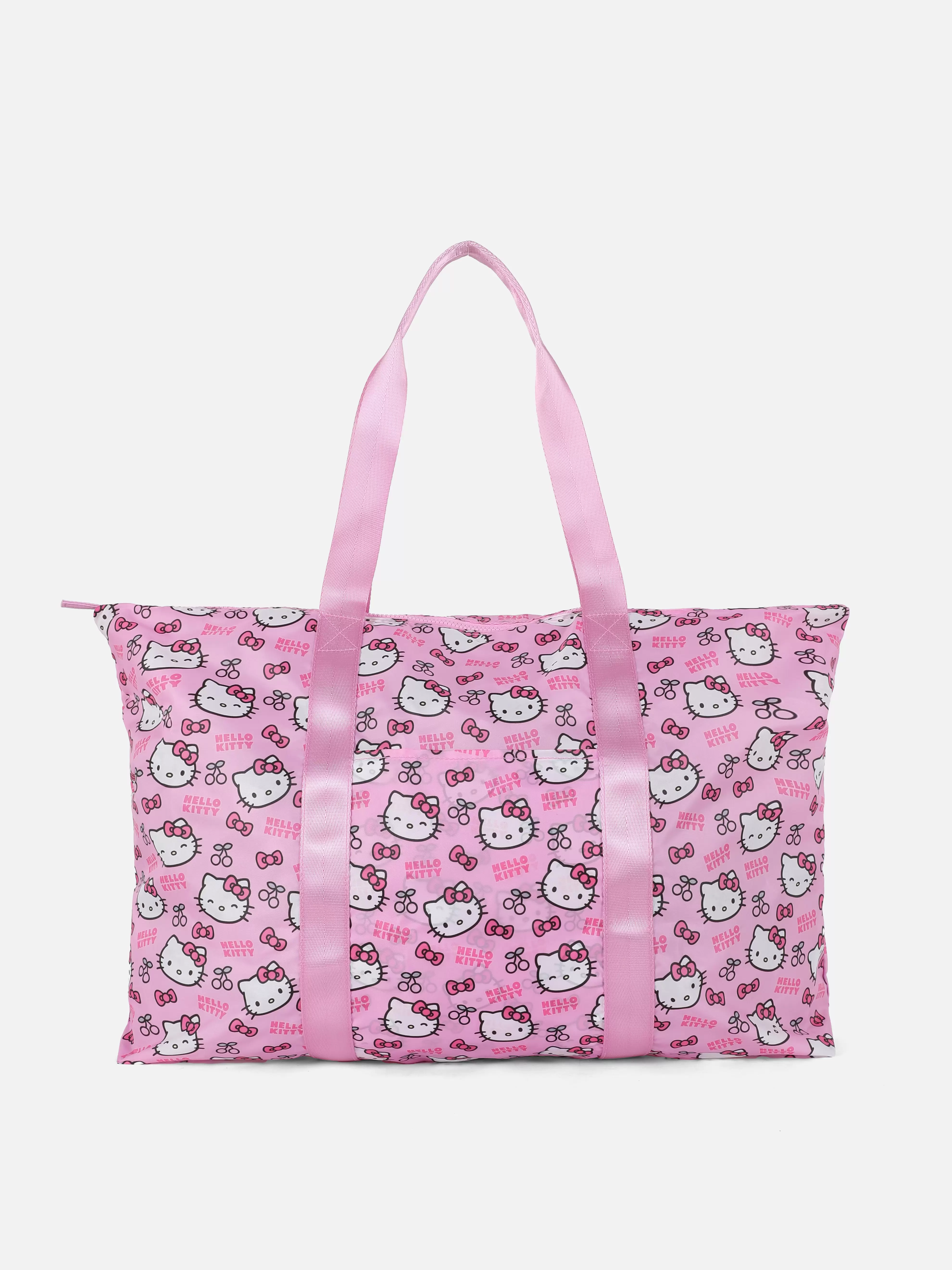 Oferta de Bolso de viaje plegable de Hello Kitty por 8€ en Primark