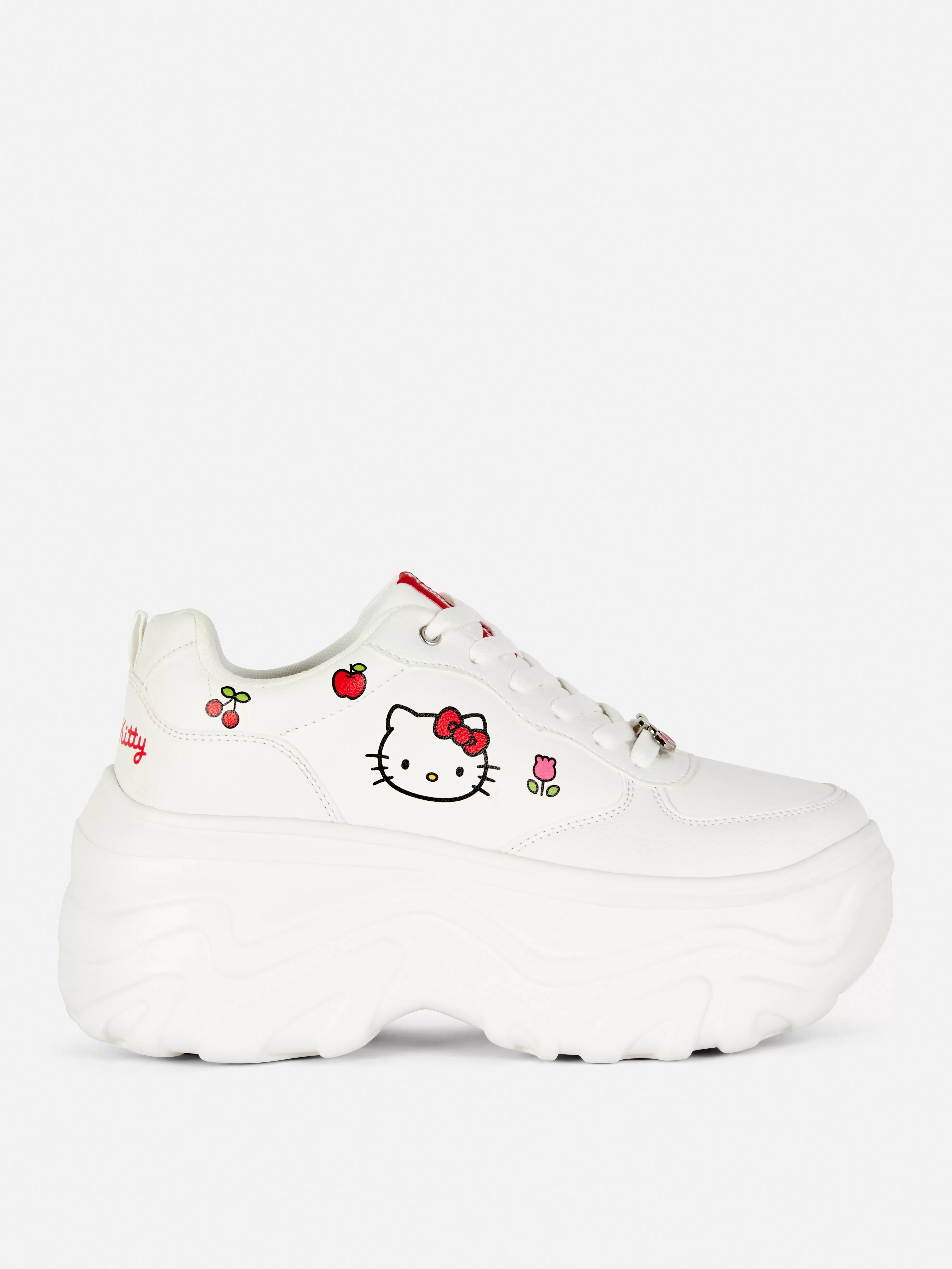 Oferta de Deportivas muy gruesas de Hello Kitty por 24€ en Primark