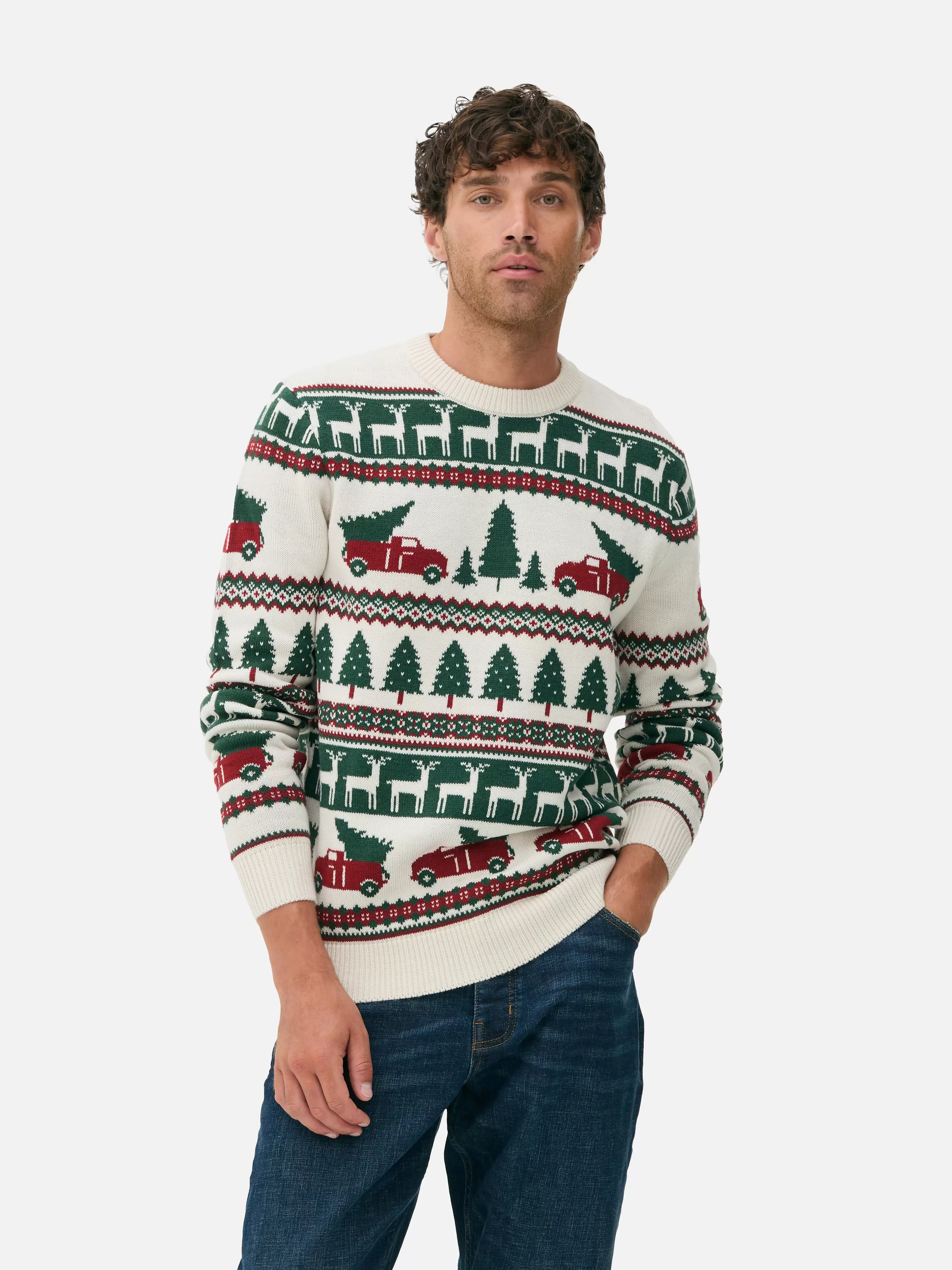 Oferta de Jersey navideño con grecas y coches por 20€ en Primark