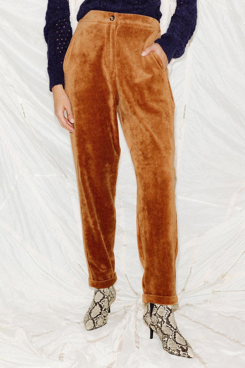 Oferta de Pantalon en velours côtelé por 17,99€ en Promod