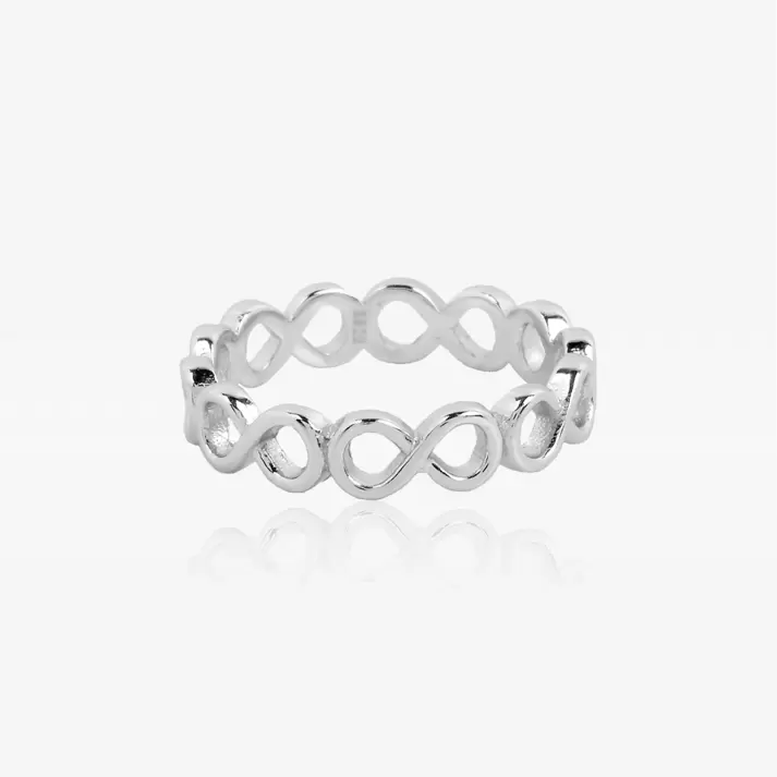 Oferta de Anillo Infinitos por 14€ en Roselin