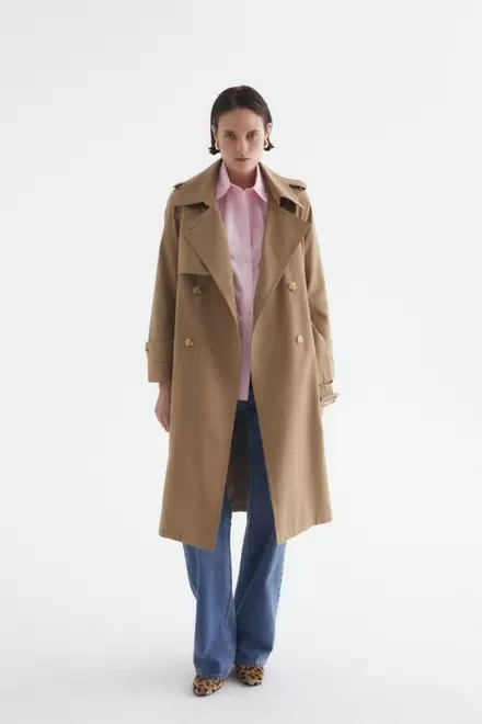 Oferta de Trench cintuón por 89,99€ en Sfera