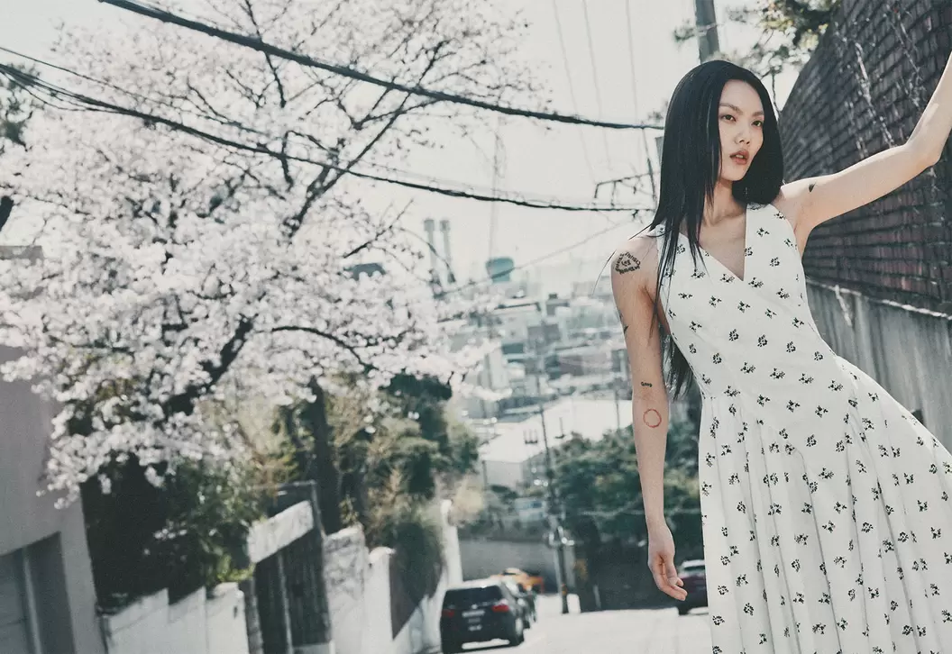 Oferta de Vestido popelín estampado por 59,99€ en Sfera