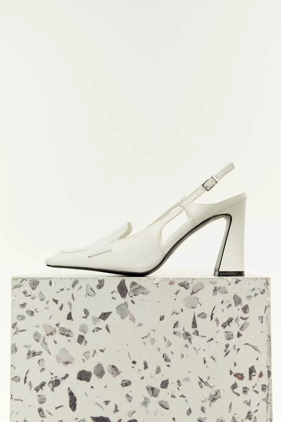 Oferta de Tacón mocasín woman + Colores      39,99€ por 39,99€ en Sfera