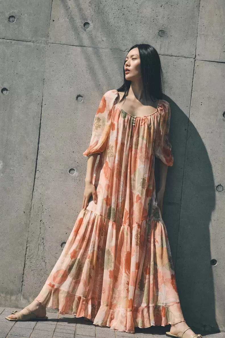 Oferta de Vestido estampado maxi + Colores      59,99€ por 59,99€ en Sfera